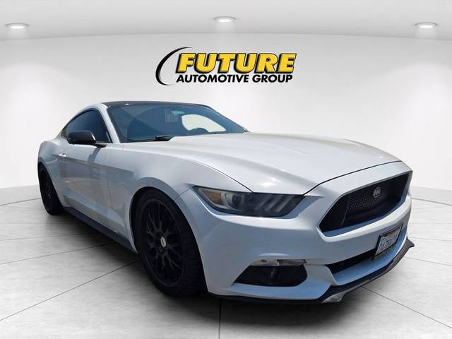 2015 Ford Mustang EcoBoost Premium RWD photo