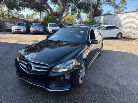 2016 Mercedes-Benz E-Class E 350 Sport RWD photo