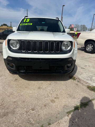 2015 Jeep Renegade Latitude 4WD photo