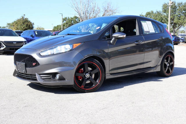 2016 Ford Fiesta ST FWD photo