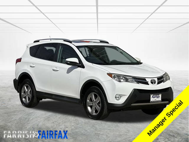 2015 Toyota RAV4 XLE AWD photo