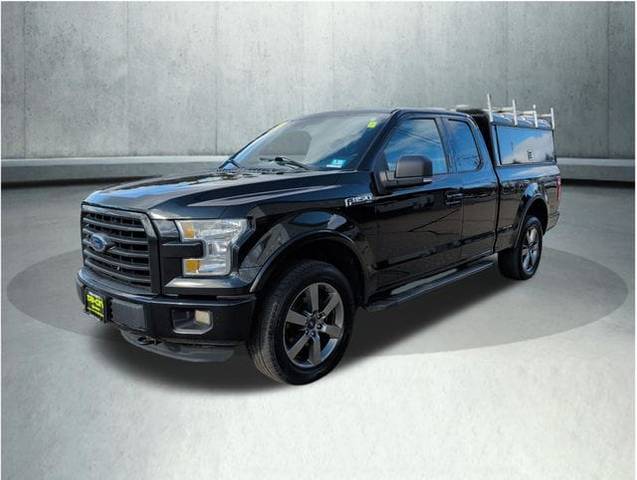 2015 Ford F-150 XLT 4WD photo