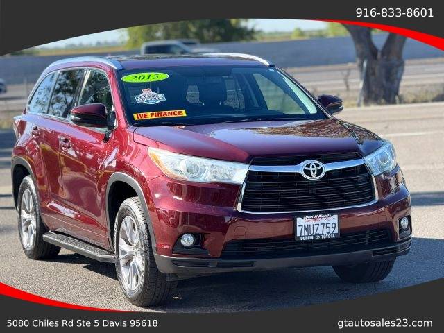 2015 Toyota Highlander XLE FWD photo
