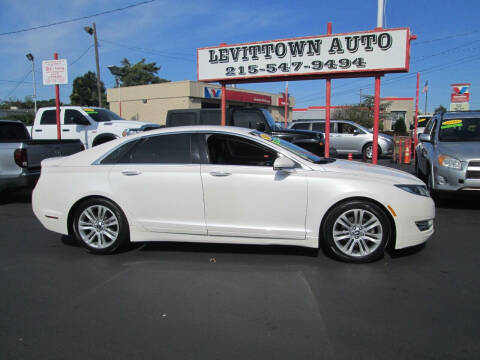 2016 Lincoln MKZ  FWD photo