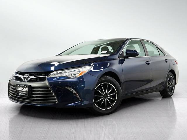 2016 Toyota Camry LE FWD photo