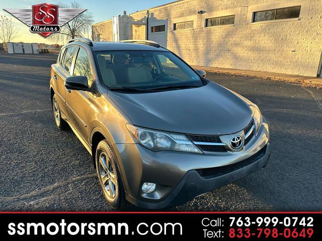 2015 Toyota RAV4 XLE AWD photo