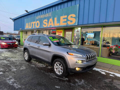 2016 Jeep Cherokee Latitude 4WD photo