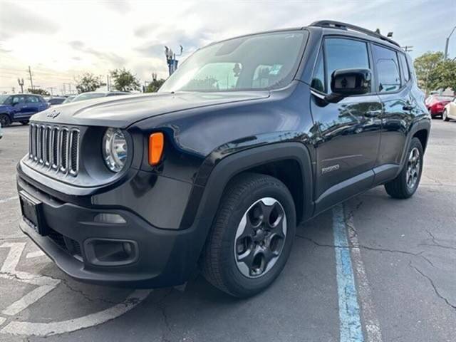 2015 Jeep Renegade Latitude FWD photo