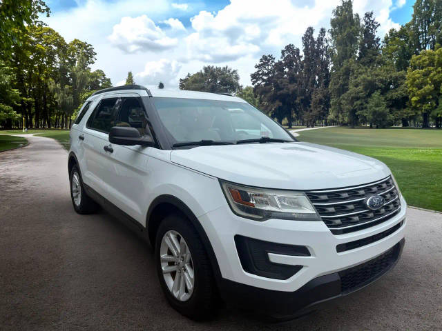 2016 Ford Explorer Base FWD photo