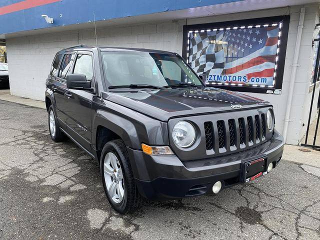 2016 Jeep Patriot Latitude 4WD photo