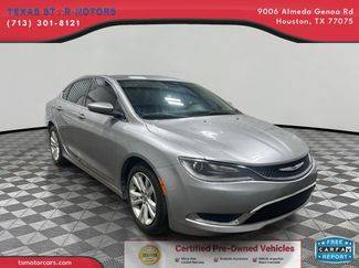 2016 Chrysler 200 Limited FWD photo