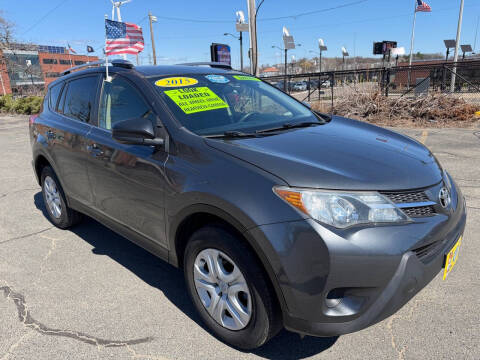 2015 Toyota RAV4 LE AWD photo