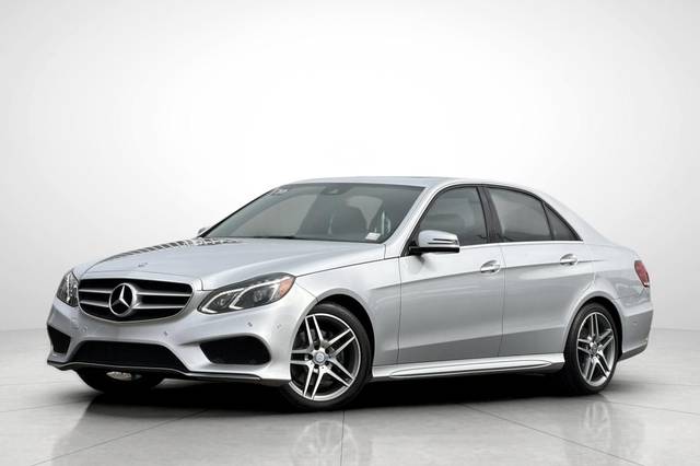 2016 Mercedes-Benz E-Class E 350 Sport RWD photo