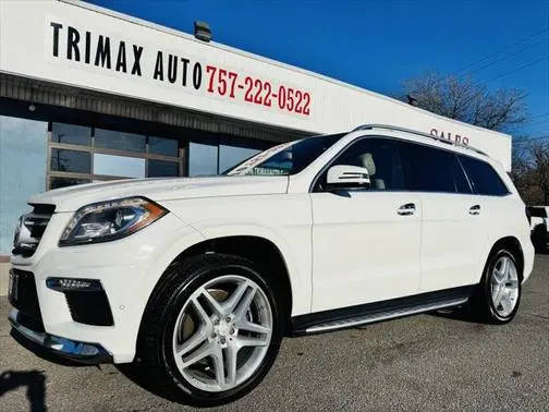 2016 Mercedes-Benz GL-Class GL 550 AWD photo