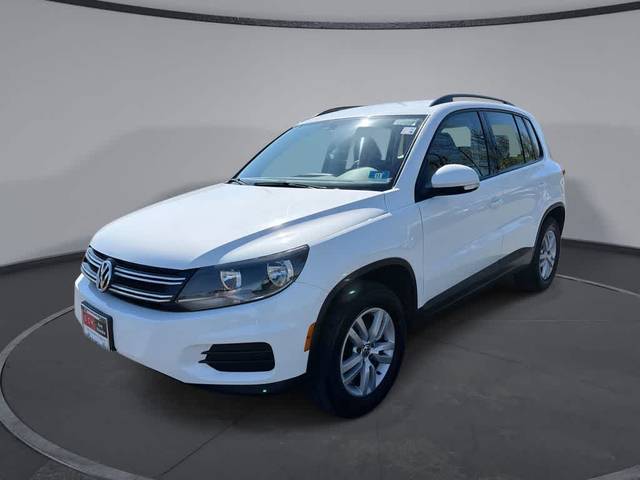 2016 Volkswagen Tiguan S FWD photo