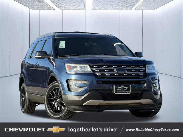 2016 Ford Explorer XLT 4WD photo