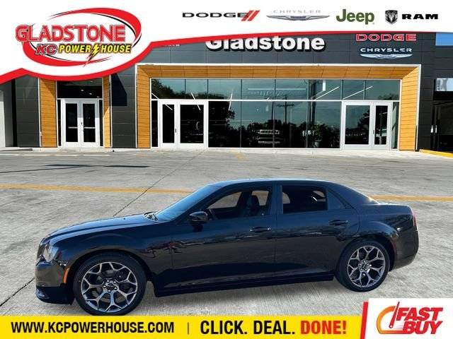 2015 Chrysler 300 300S RWD photo