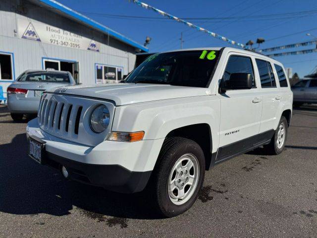 2016 Jeep Patriot Sport FWD photo