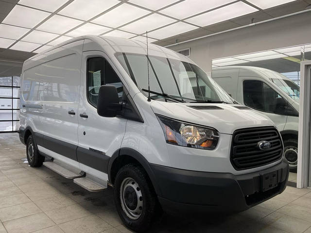 2016 Ford Transit Van  RWD photo