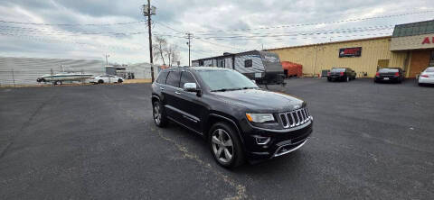 2015 Jeep Grand Cherokee Overland RWD photo