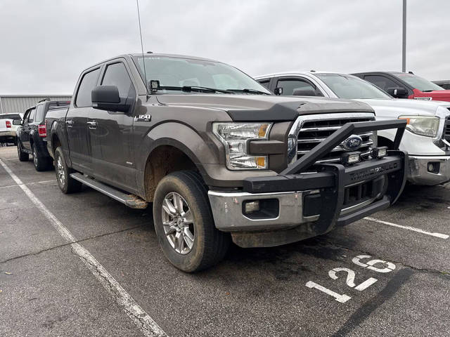 2015 Ford F-150 XLT 4WD photo