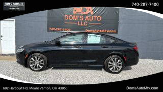 2016 Chrysler 200 S FWD photo