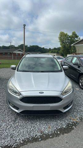 2015 Ford Focus SE FWD photo