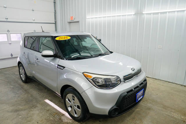 2016 Kia Soul Base FWD photo