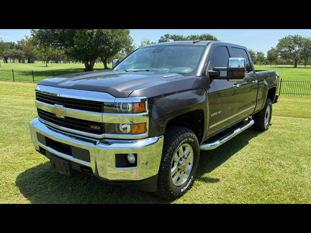 2015 Chevrolet Silverado 2500HD LTZ 4WD photo
