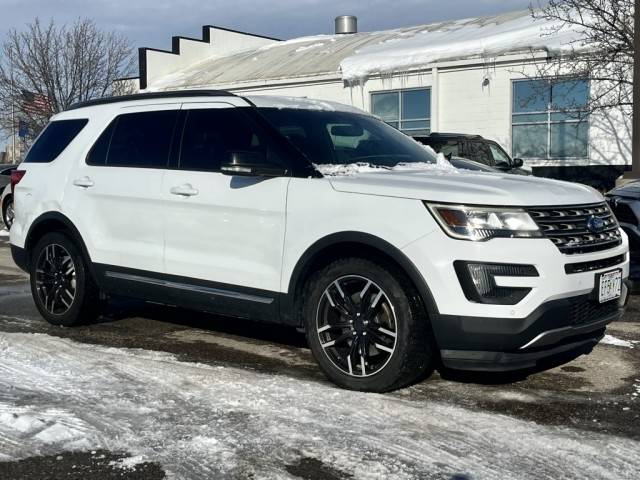 2016 Ford Explorer XLT FWD photo