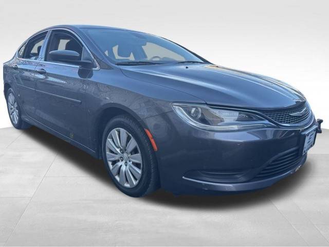 2016 Chrysler 200 LX FWD photo