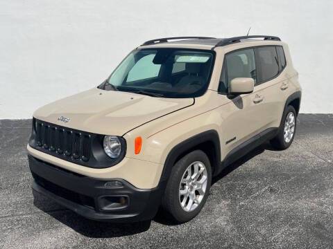 2015 Jeep Renegade Latitude FWD photo