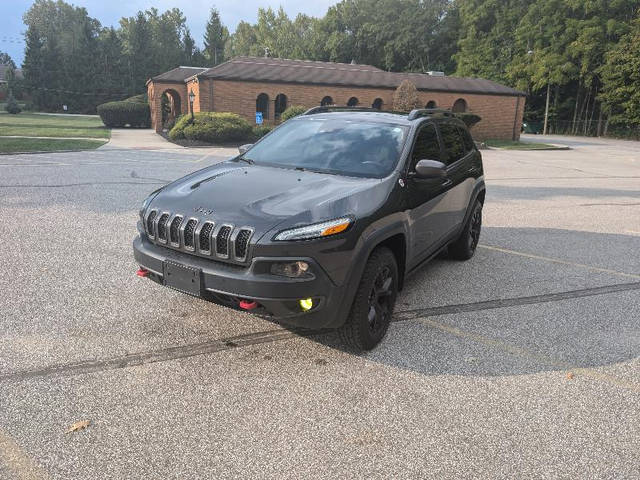 2016 Jeep Cherokee Trailhawk 4WD photo