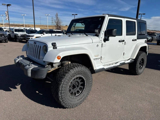 2015 Jeep Wrangler Unlimited Sahara 4WD photo