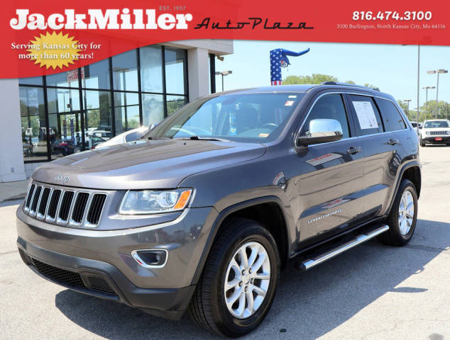 2015 Jeep Grand Cherokee Laredo 4WD photo