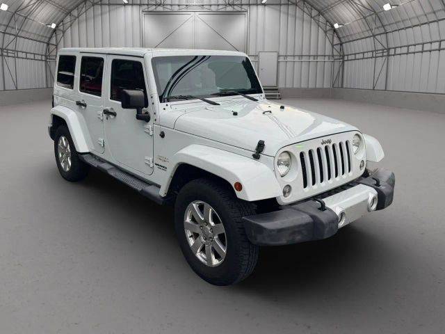 2015 Jeep Wrangler Unlimited Sahara 4WD photo