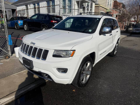 2015 Jeep Grand Cherokee Overland 4WD photo