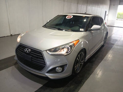 2016 Hyundai Veloster Turbo FWD photo