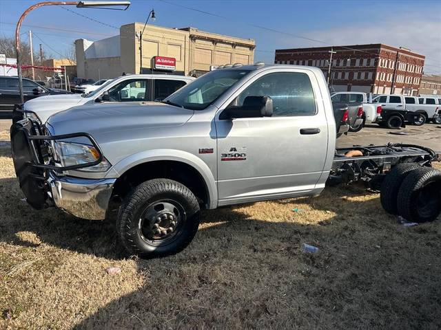 2016 Ram 3500 Tradesman 4WD photo