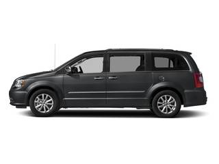 2016 Chrysler Town and Country Limited FWD photo
