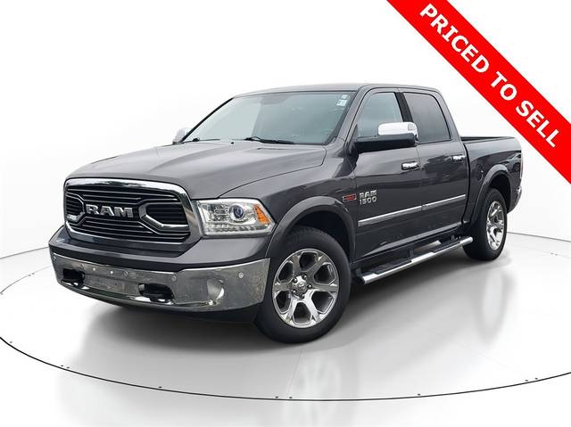2016 Ram 1500 Laramie 4WD photo