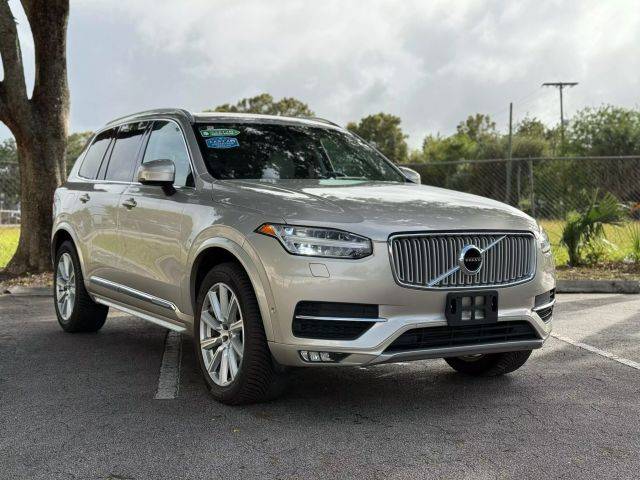 2016 Volvo XC90 T6 Inscription AWD photo