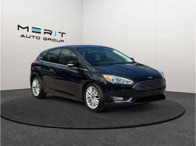 2015 Ford Focus Titanium FWD photo