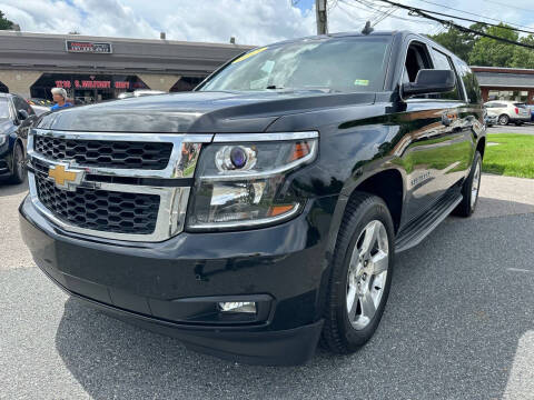 2015 Chevrolet Suburban LT 4WD photo