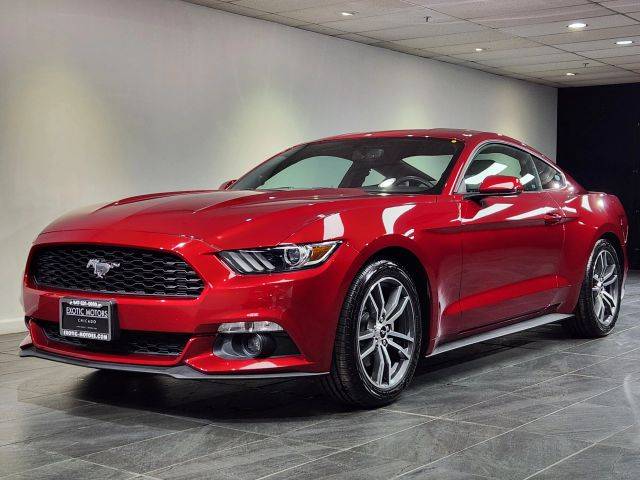 2015 Ford Mustang EcoBoost Premium RWD photo