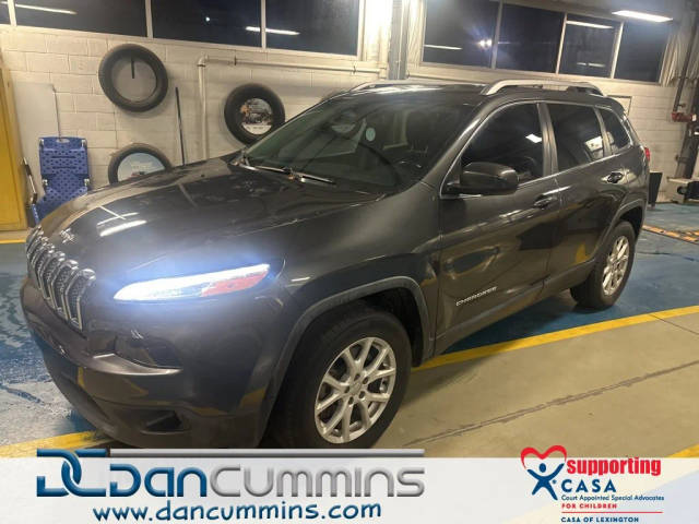 2016 Jeep Cherokee Latitude 4WD photo