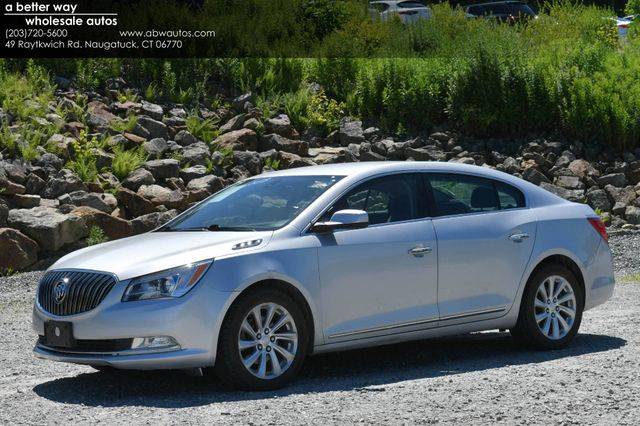 2016 Buick LaCrosse Base FWD photo