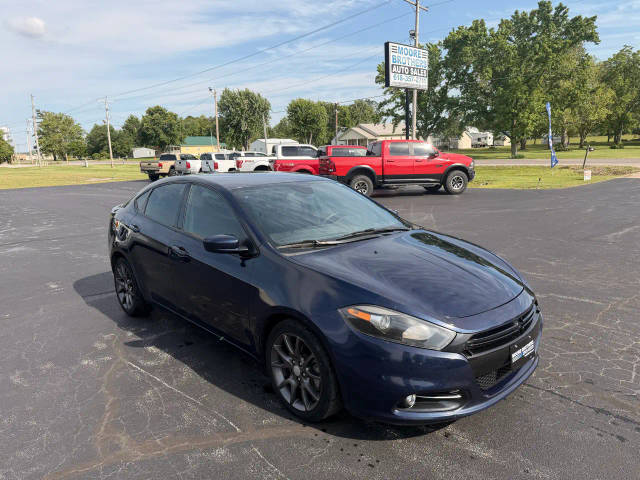 2016 Dodge Dart SXT FWD photo