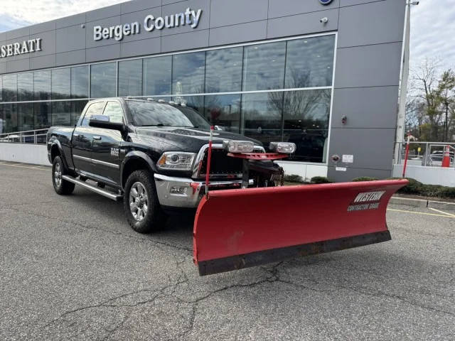 2016 Ram 3500 Laramie 4WD photo