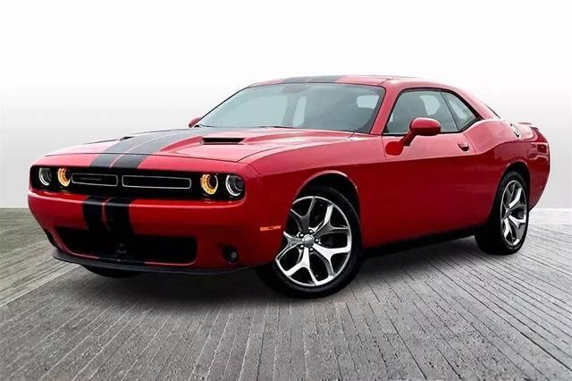 2015 Dodge Challenger SXT Plus RWD photo